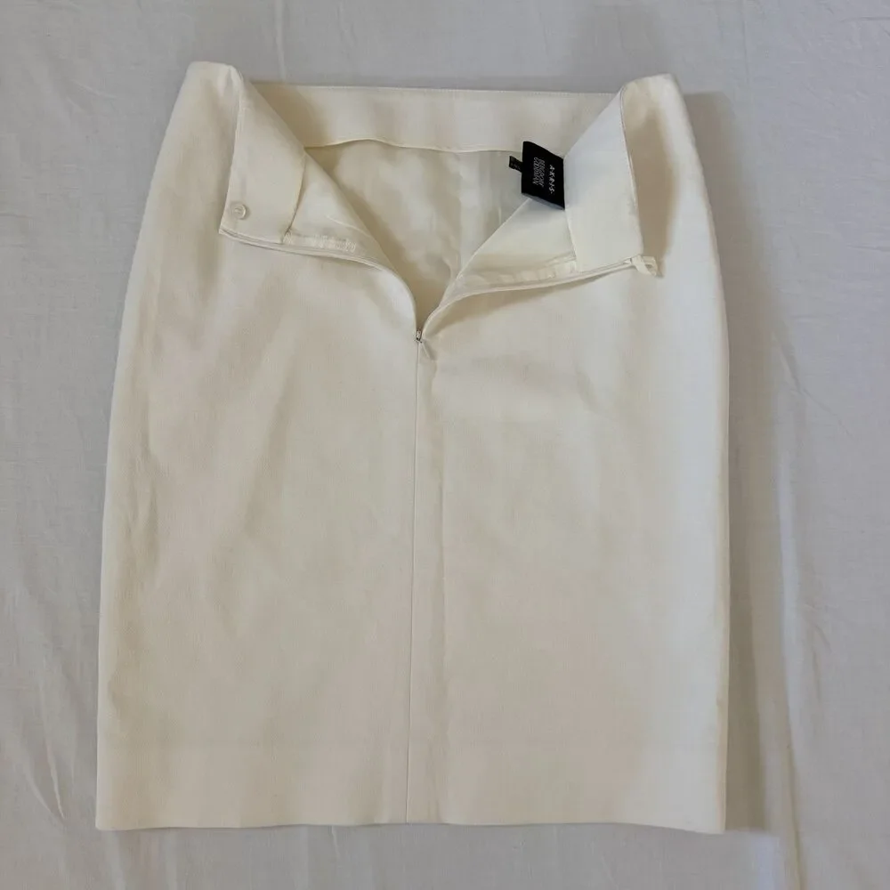 Akris Bergdorf Goodman Ivory Silk Blend Pencil Skirt US 4 EU 36 Made Switzerland